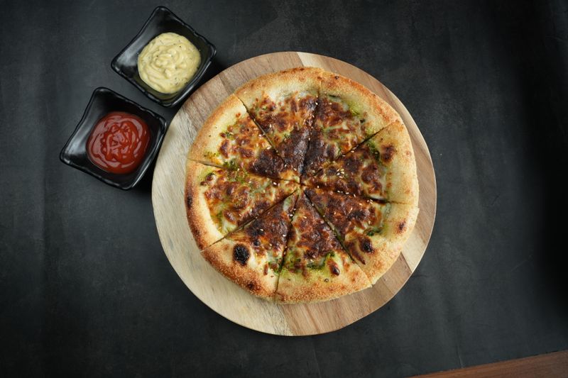Perfect pizza and drink pairing at Green lantern pizza restaurant